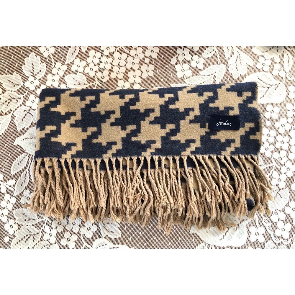 Joules Winter Scarf - Picture 2 of 3